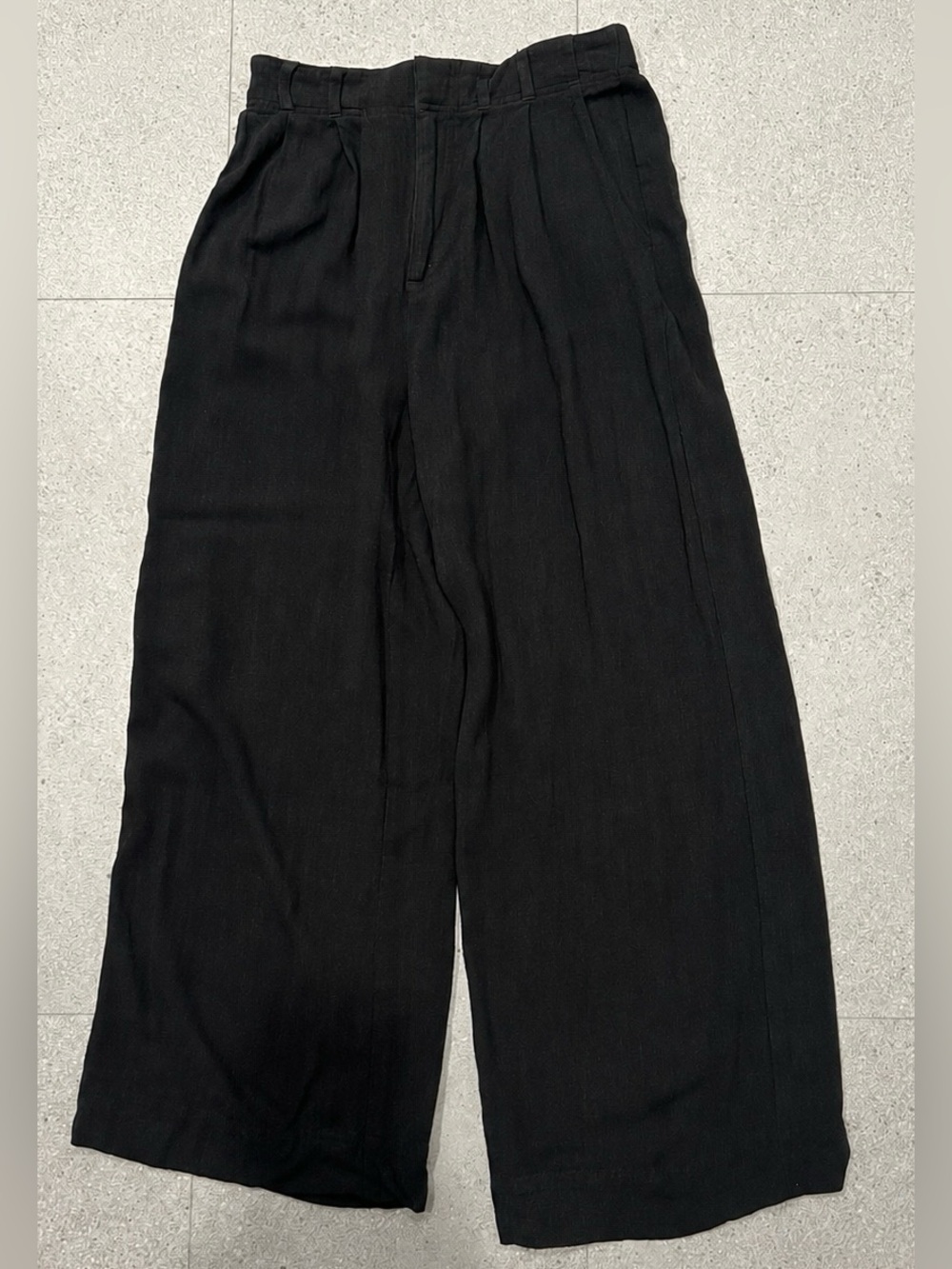 Z Supply Farrah Pant in Black